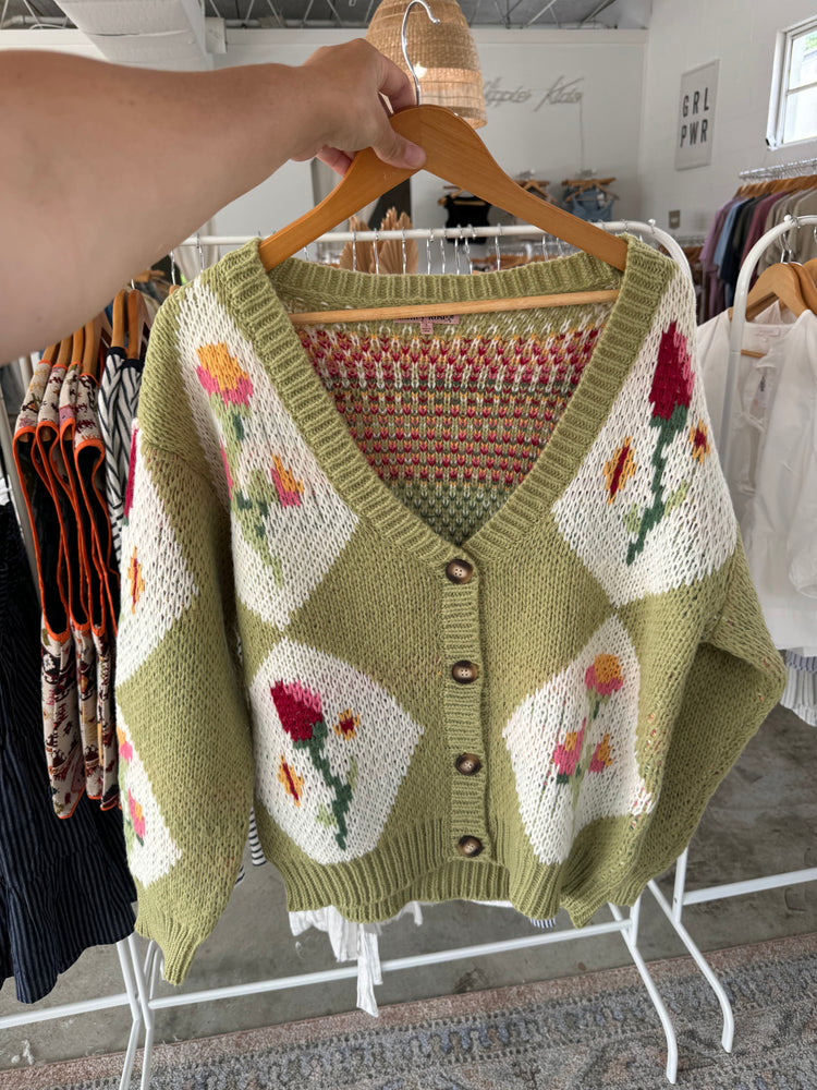 Rose sweater in light green