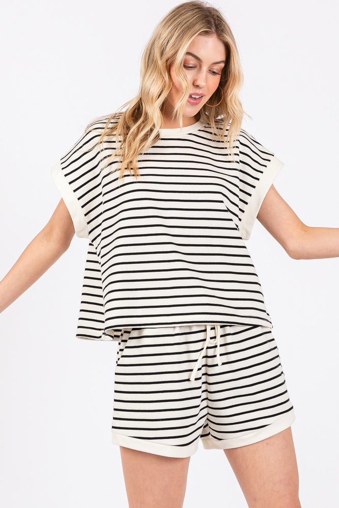 Short sleeve top