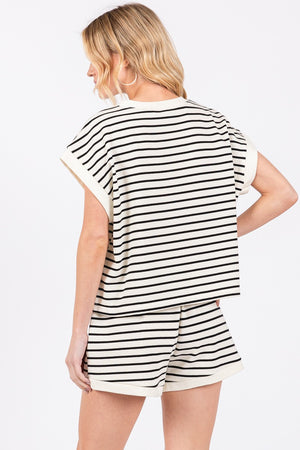 Short sleeve top