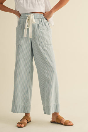 Striped Wide Leg Cropped Pants