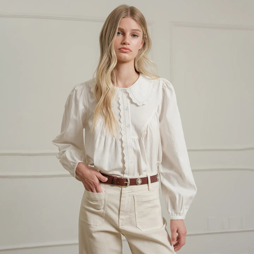 White Round Collar Blouse