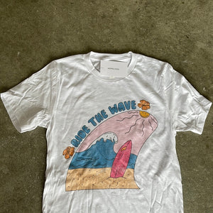 Ride the wave tee
