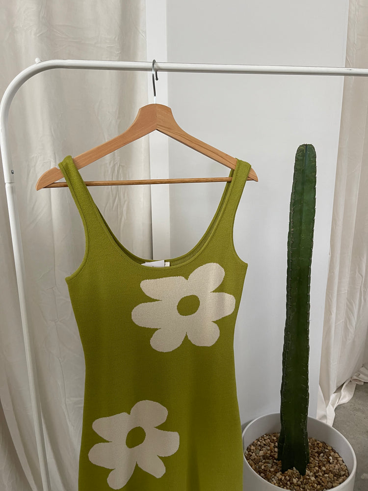 Flower green dress